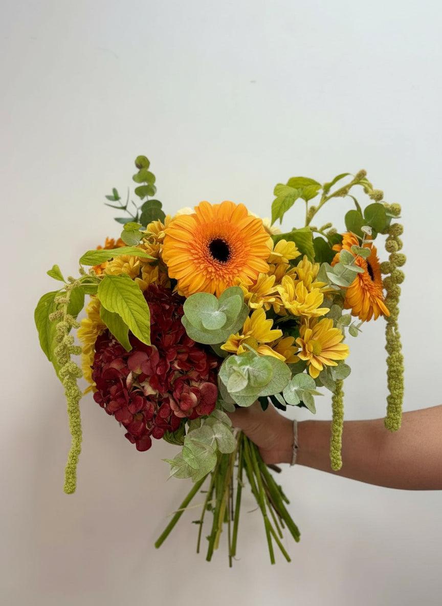 Ramo otoñal de flores frescas