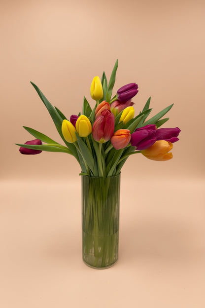 Ramo de tulipanes de colores