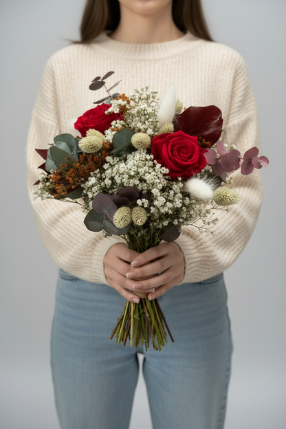 Ramo con rosas eternas