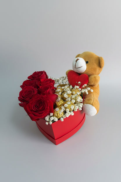 Luxury Box - Corazón de rosas naturales