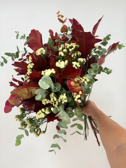 ramo de eucalipto otoñal